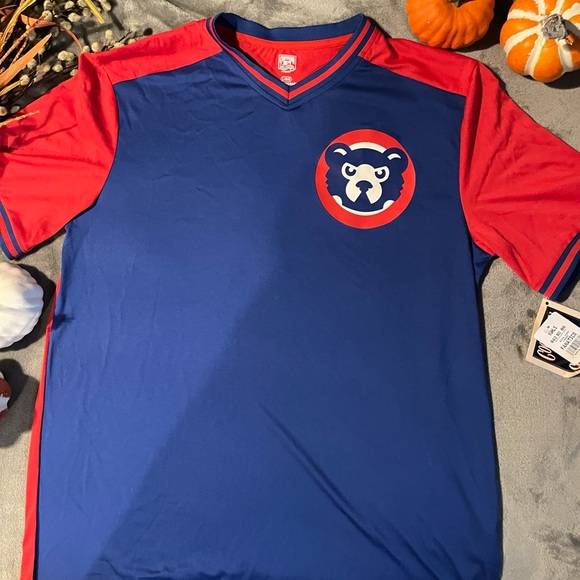 Mens large Chicago Cubs t shirt, Cooperstown Classic. Size large. - Picture 3 of 9